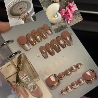 French Tip Nails